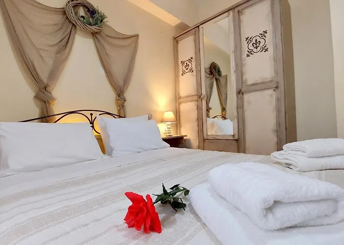Appartement Lourantos & *
