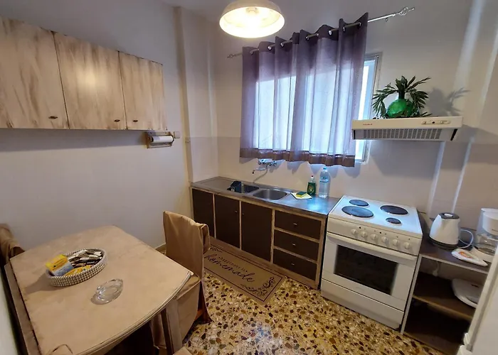 Lourantos & Appartement