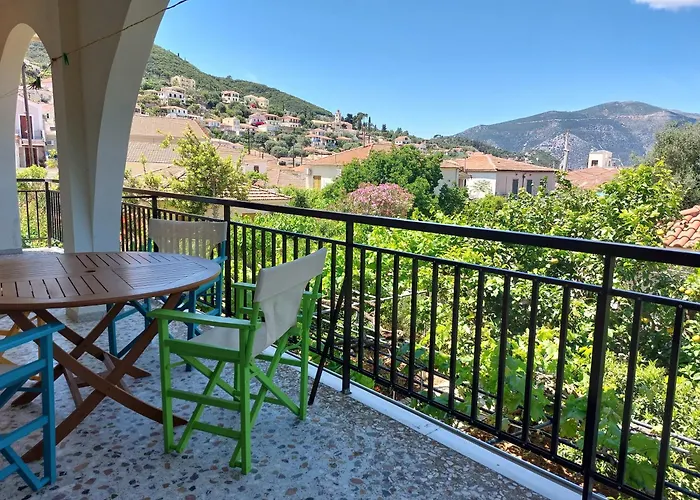 Lourantos & Appartement Vathy (Ithaca)