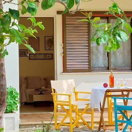 Lourantos & Apartment