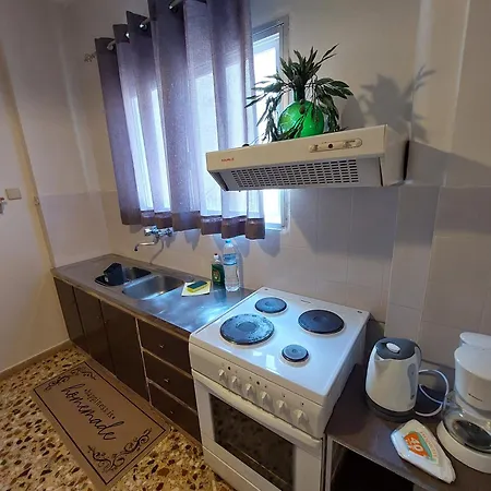 Apartment Lourantos & *